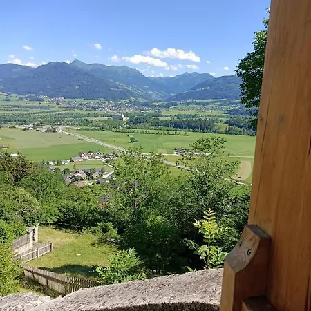 Semesterbostad Hanni *